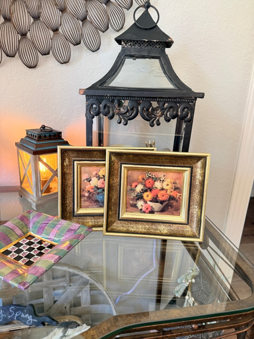 Pair of Vintage Gold wood Framed Floral Still Life Prints - Picture 13 of 15